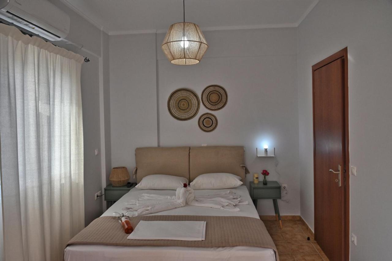 Lagouvardos Apartments Marathopoli Bagian luar foto
