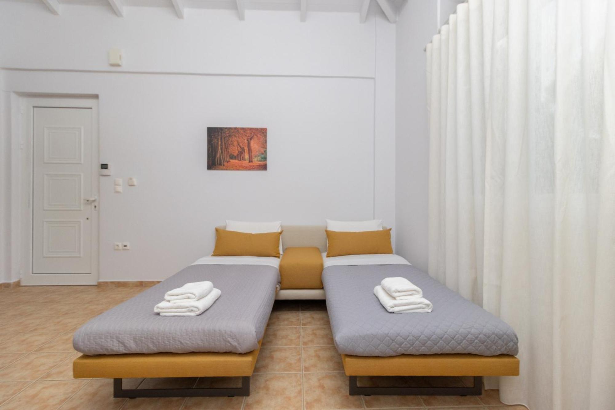 Lagouvardos Apartments Marathopoli Bagian luar foto